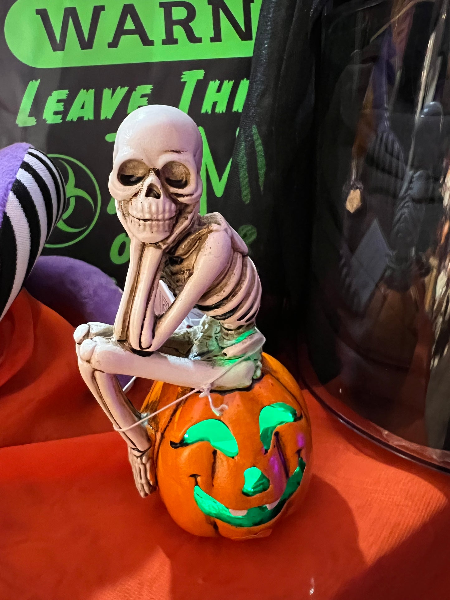Skeleton Sitting