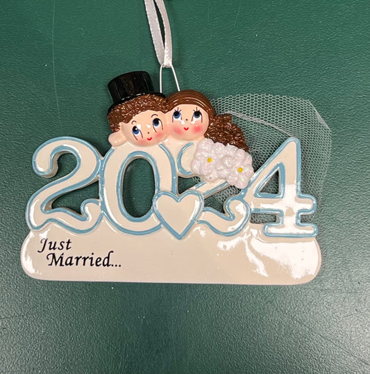2024 Wedding Ornament