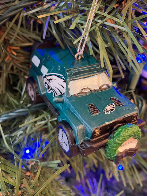 Eagles Jeep With Wreath Ornament