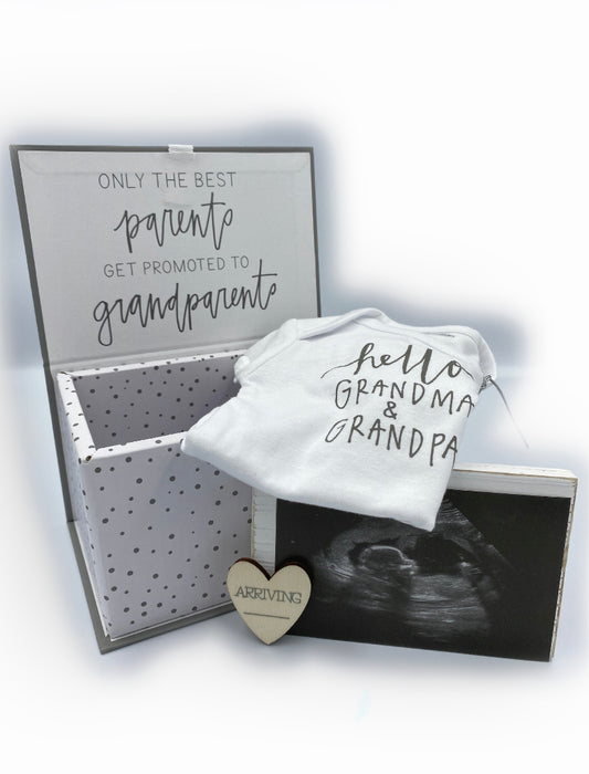 Hello Grandparent Baby Announcement Set