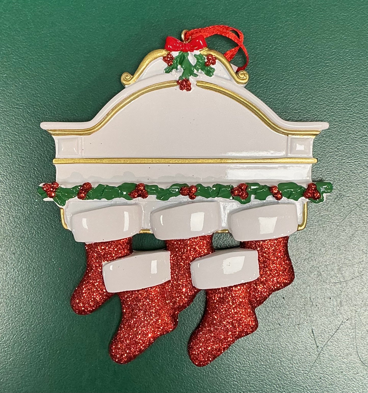 Stockings on the Mantle (family of 5)